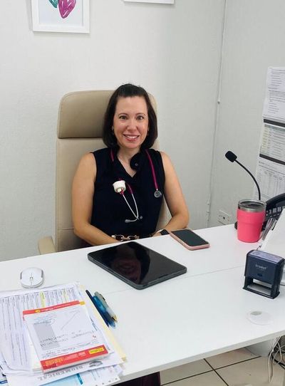 Dr. Natalie Gomes-Sale