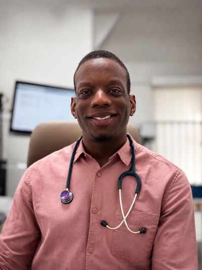 Dr. Stefan Brown
